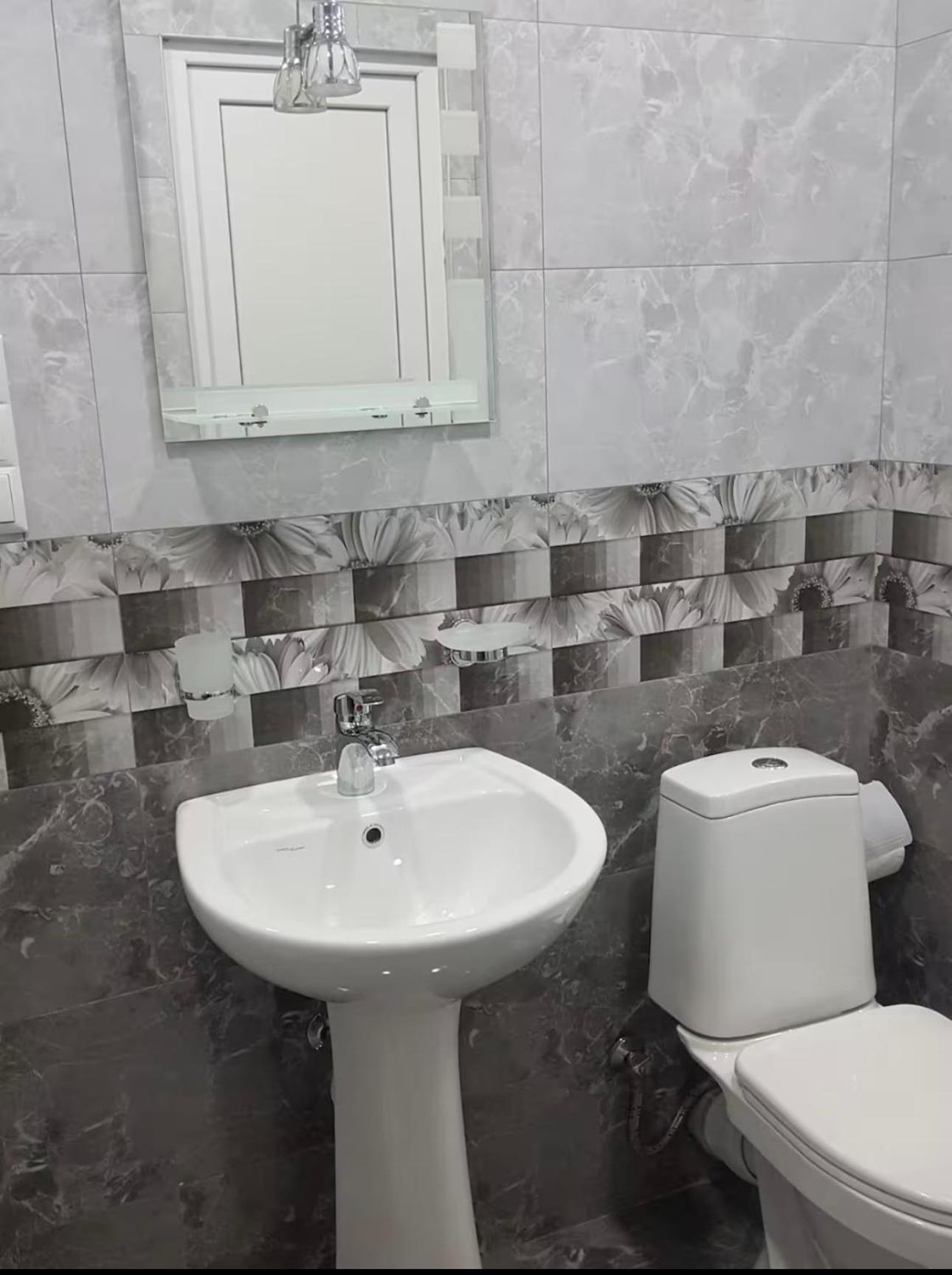 Guest House Granatovoe Derevo Tbilisi Buitenkant foto